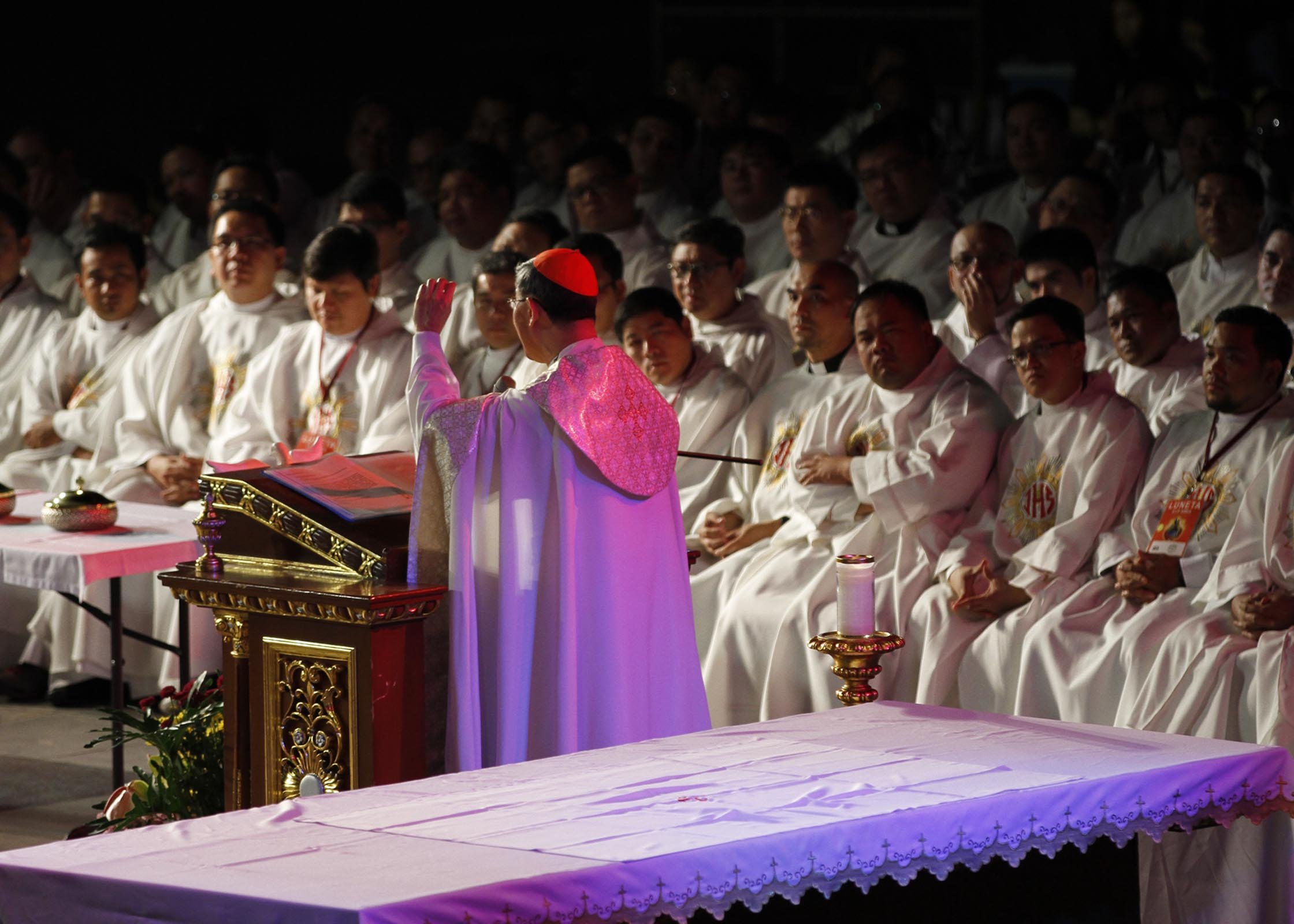 Manila Archbishop Luis Antonio Cardinal Tagle leads mass during Traslacion 2017 of the Feast of the Black Nazarene