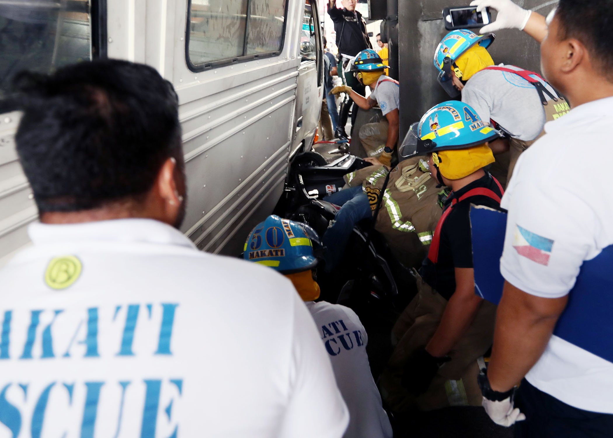 Makati rescue team in action