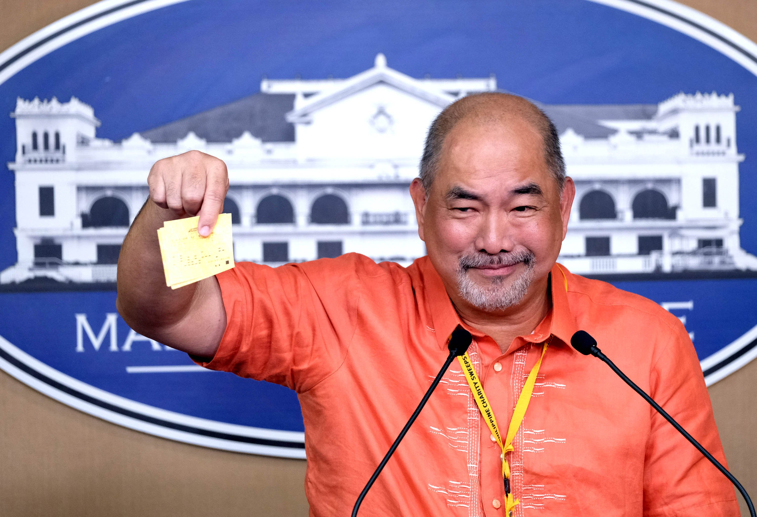 PCSO chairman attends Malacañang press briefing