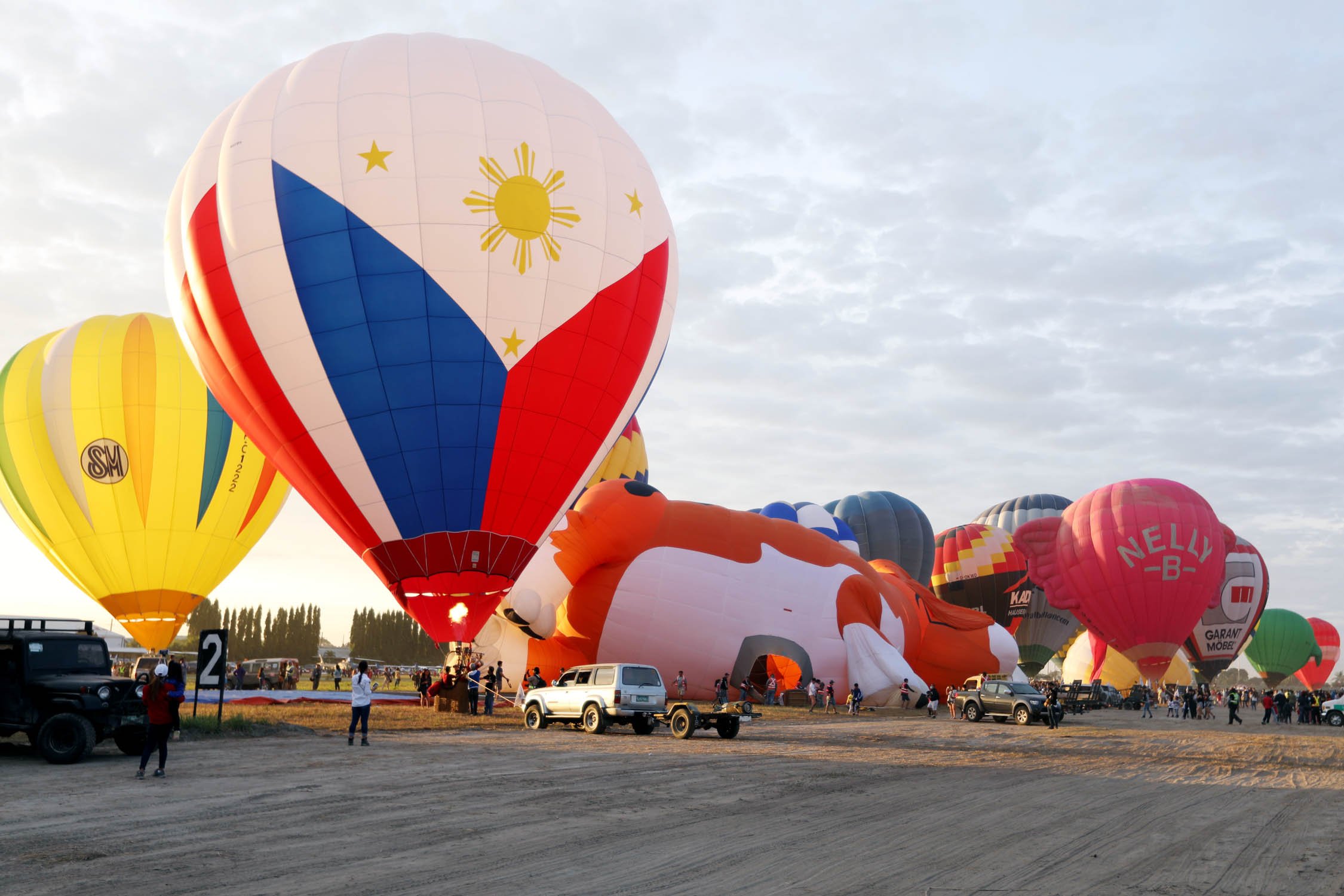 Colors of the air at Pampanga hot air balloon fiesta