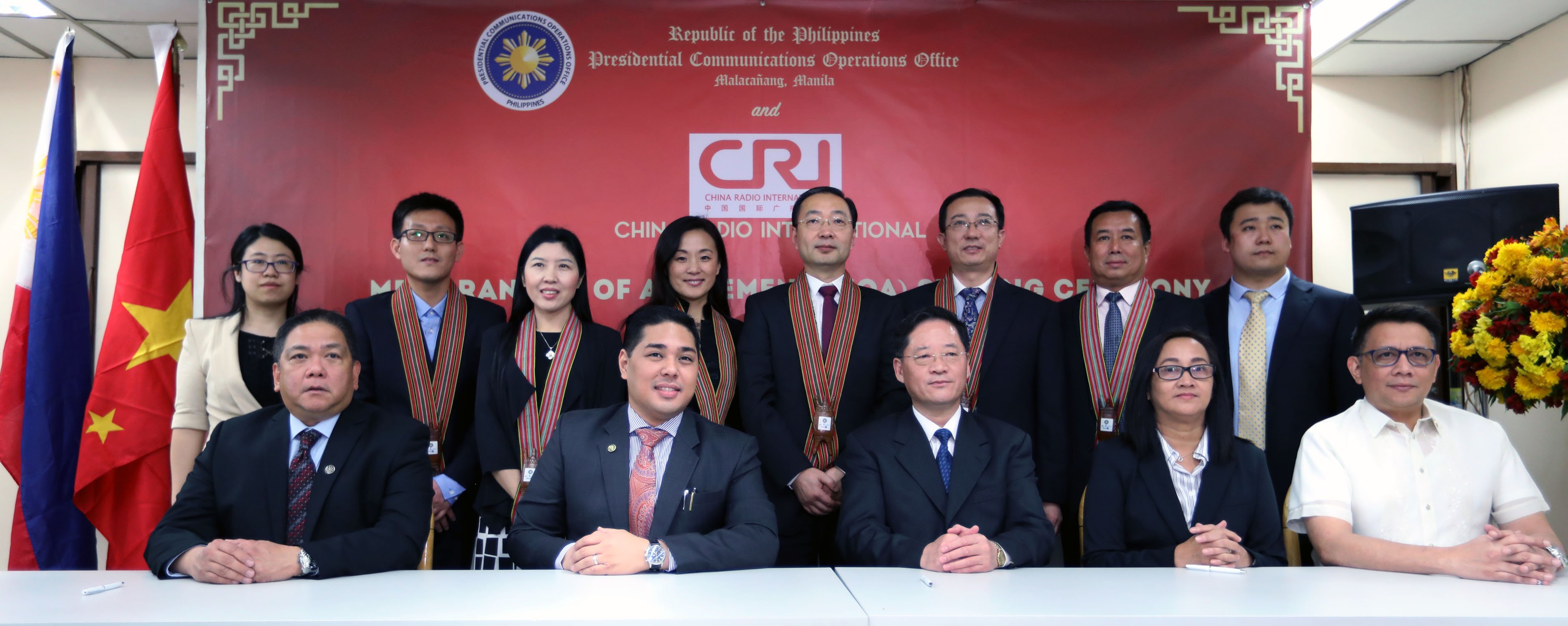 China Radio International (CRI), Philippine Communications Office (PCO) group photo