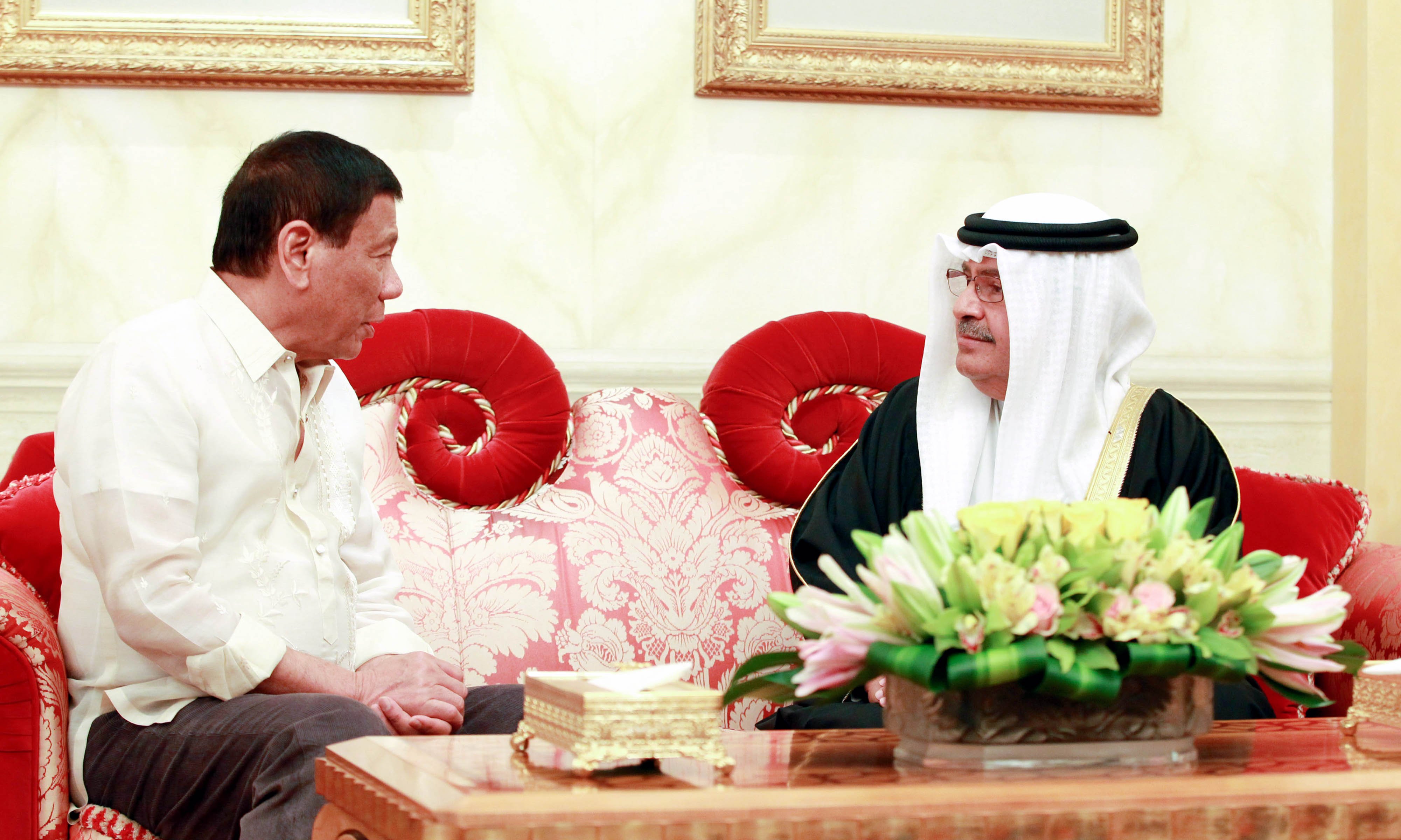 President Duterte speaks with Bahrain Minister of Foreign Affairs Shaikh Khalid Bin Ahmed Bin Mohamed Al Khalifa
