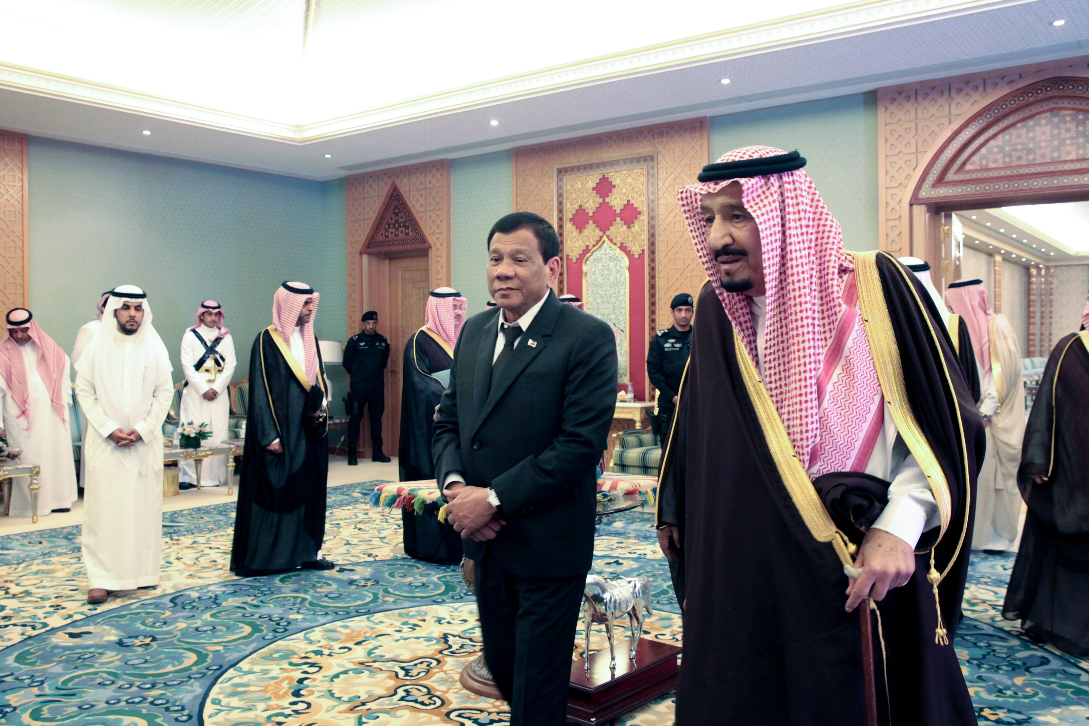 President Duterte given a tour by King Salman Bin Abdulaziz Al Saud, Custodian of Two Holy Mosques