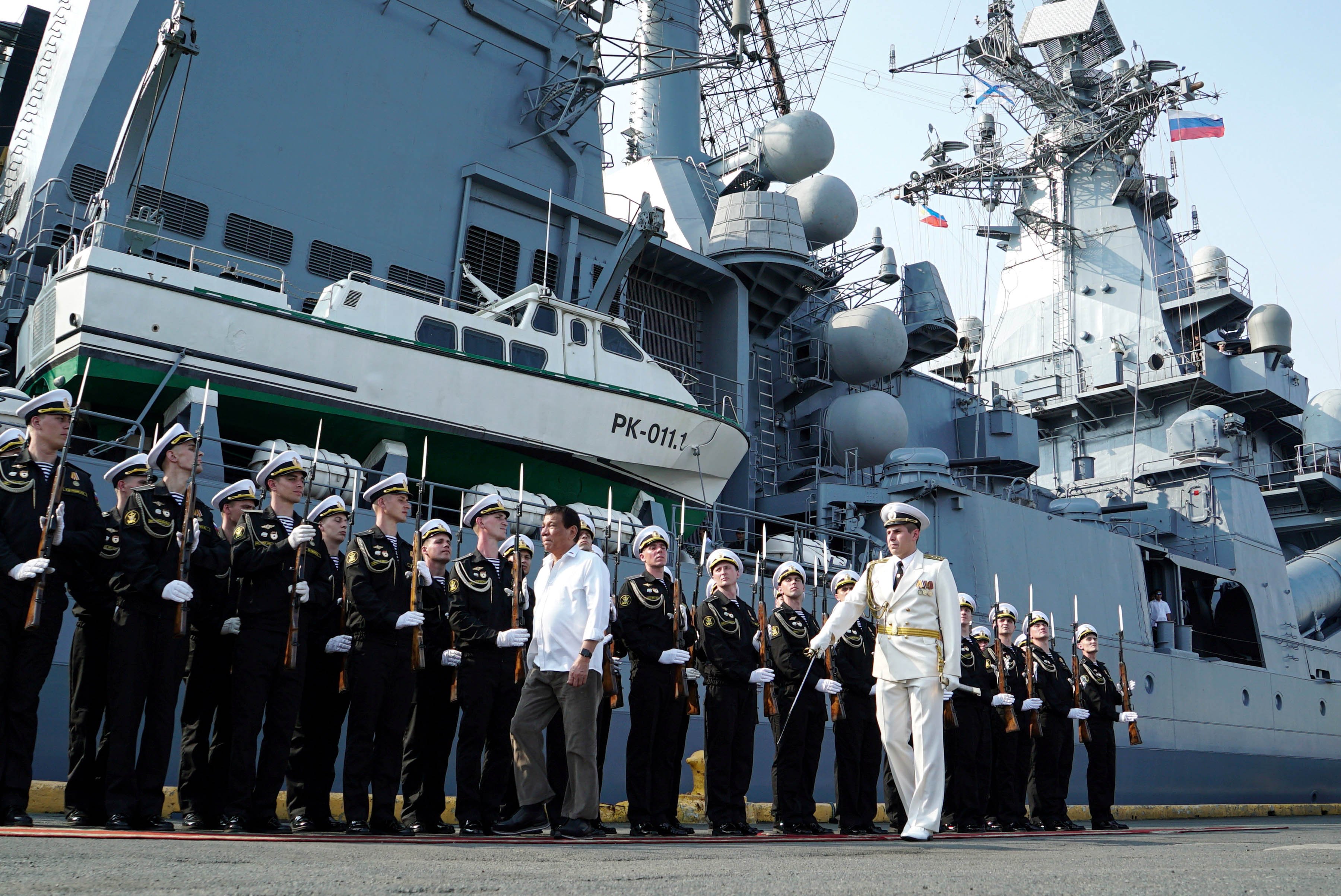 Pres. Duterte visits Russian cruiser 'Varyag'