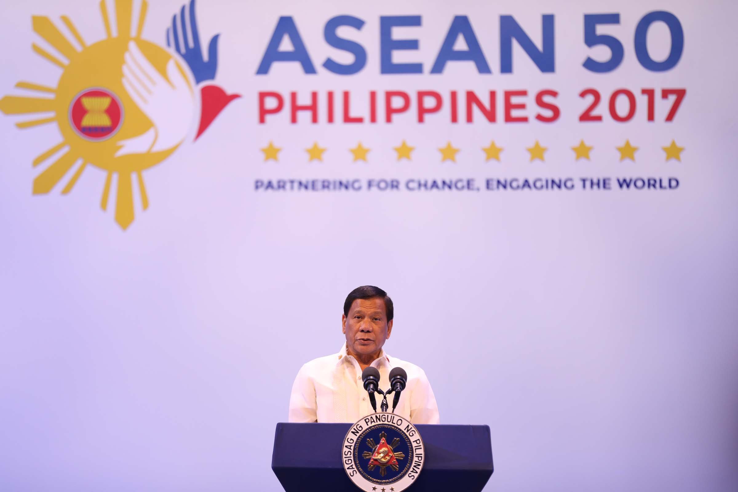 President Rodrigo Roa Duterte leads opening ceremony of 30th ASEAN Summit