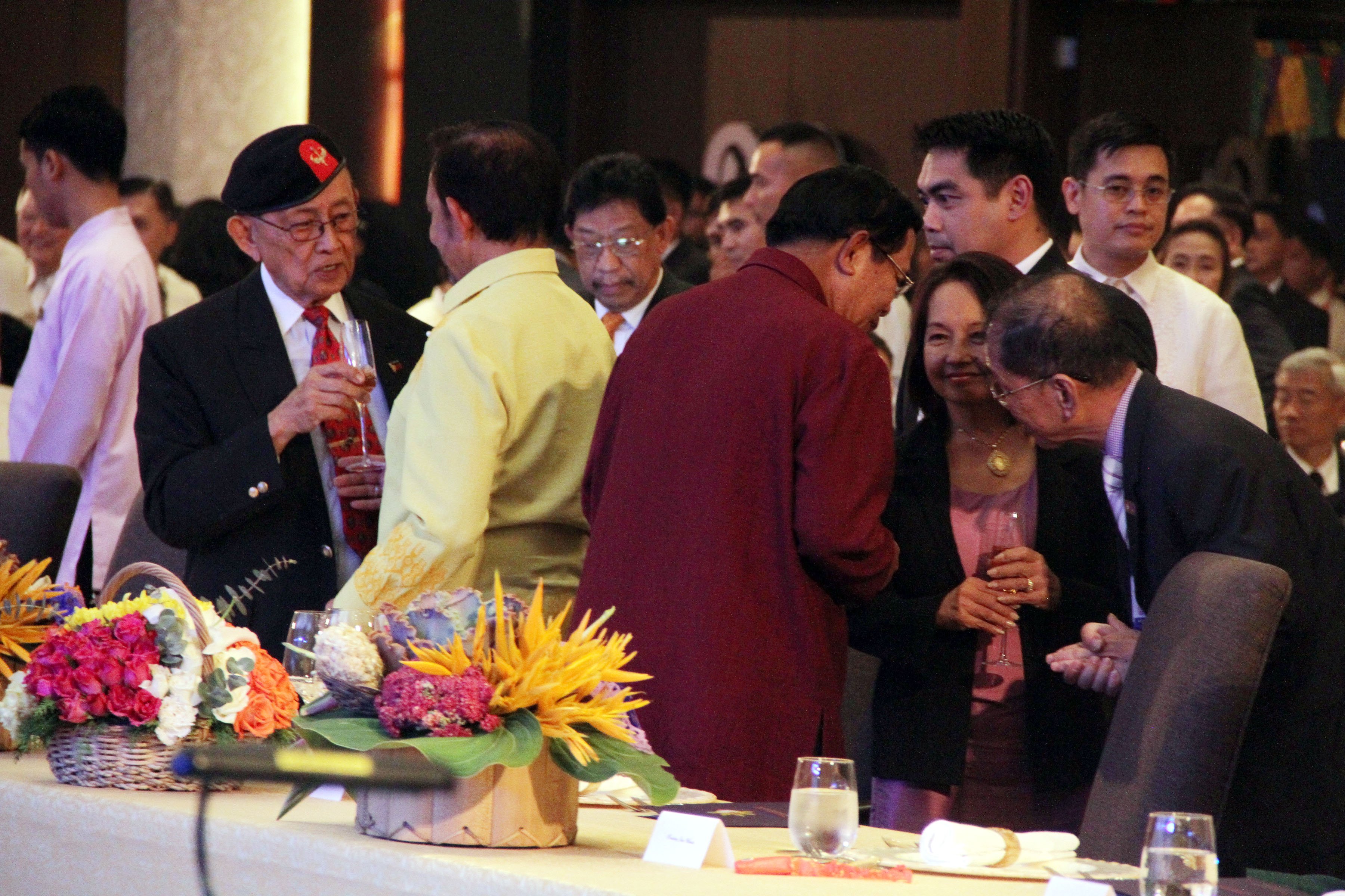Ramos, Arroyo attend ASEAN leaders gala dinner