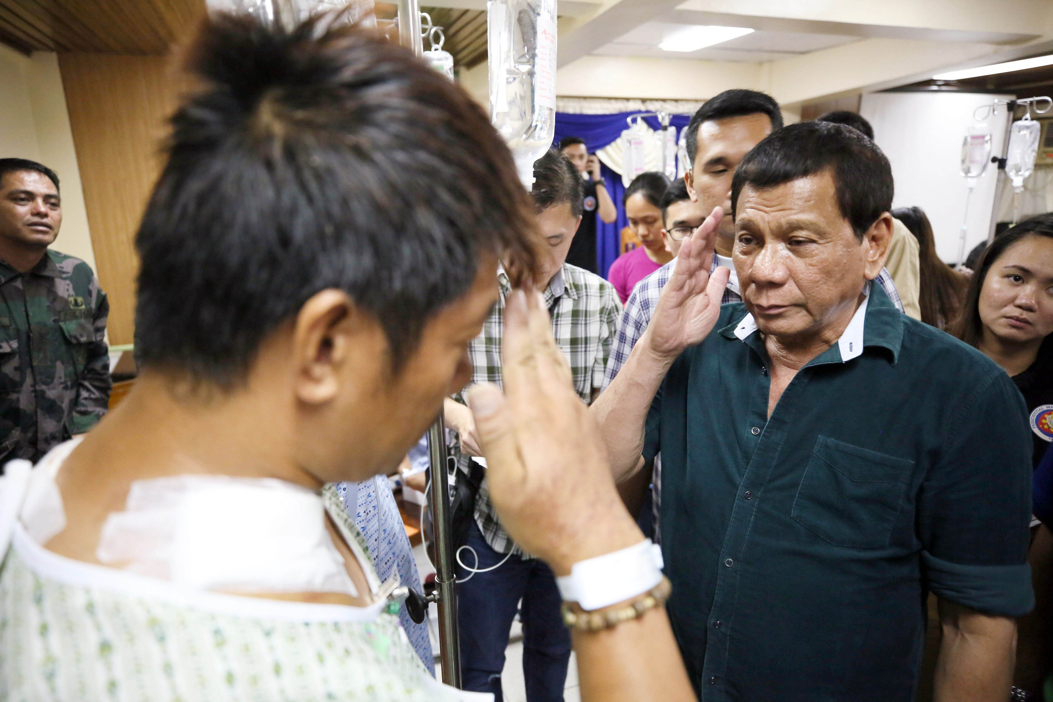 PRRD visits wounded law enforcers in Iligan City