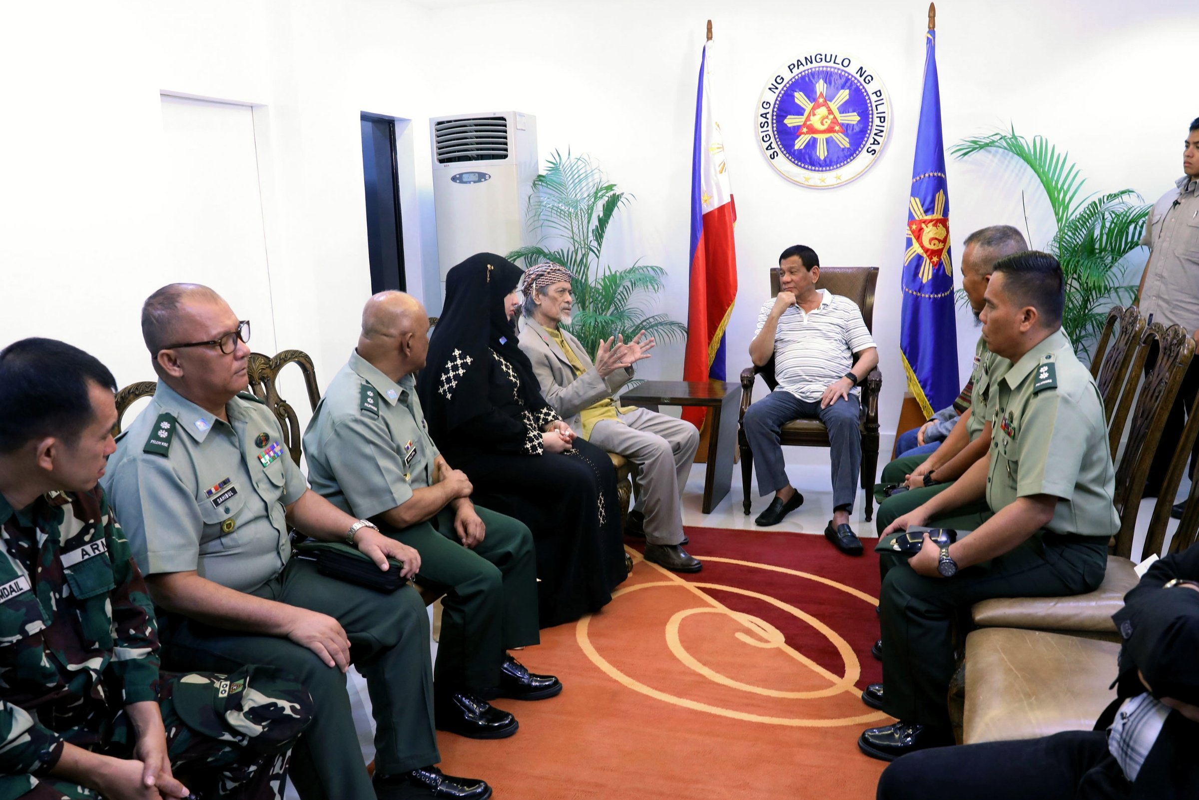 President Duterte meets MNLF Chairman Nur Misuari in Davao City