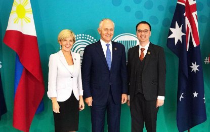 Turnbull, Cayetano hold bilateral talks