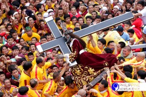 Traslacion: What forges a devotee