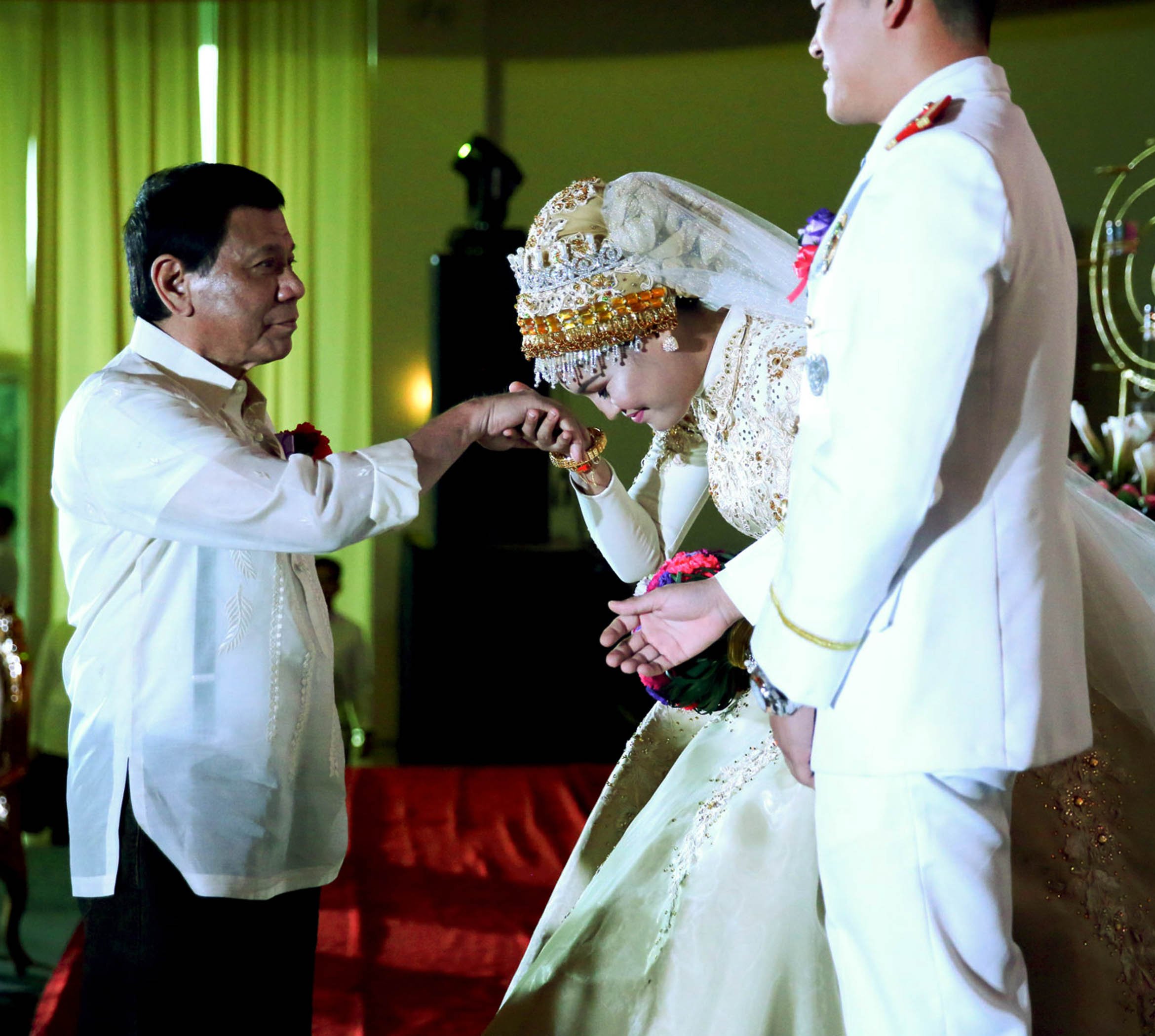 Pres. Duterte is one of the principal sponsors for the Kinang-Hosmillo nuptials in Zamboanga City