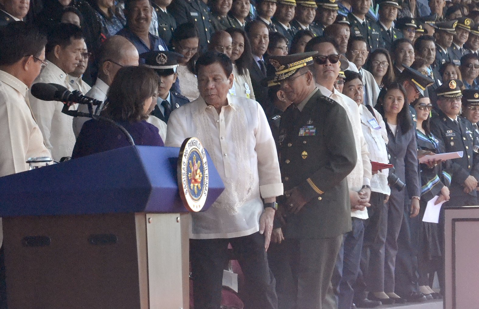Duterte, Robredo at PMA graduation rites