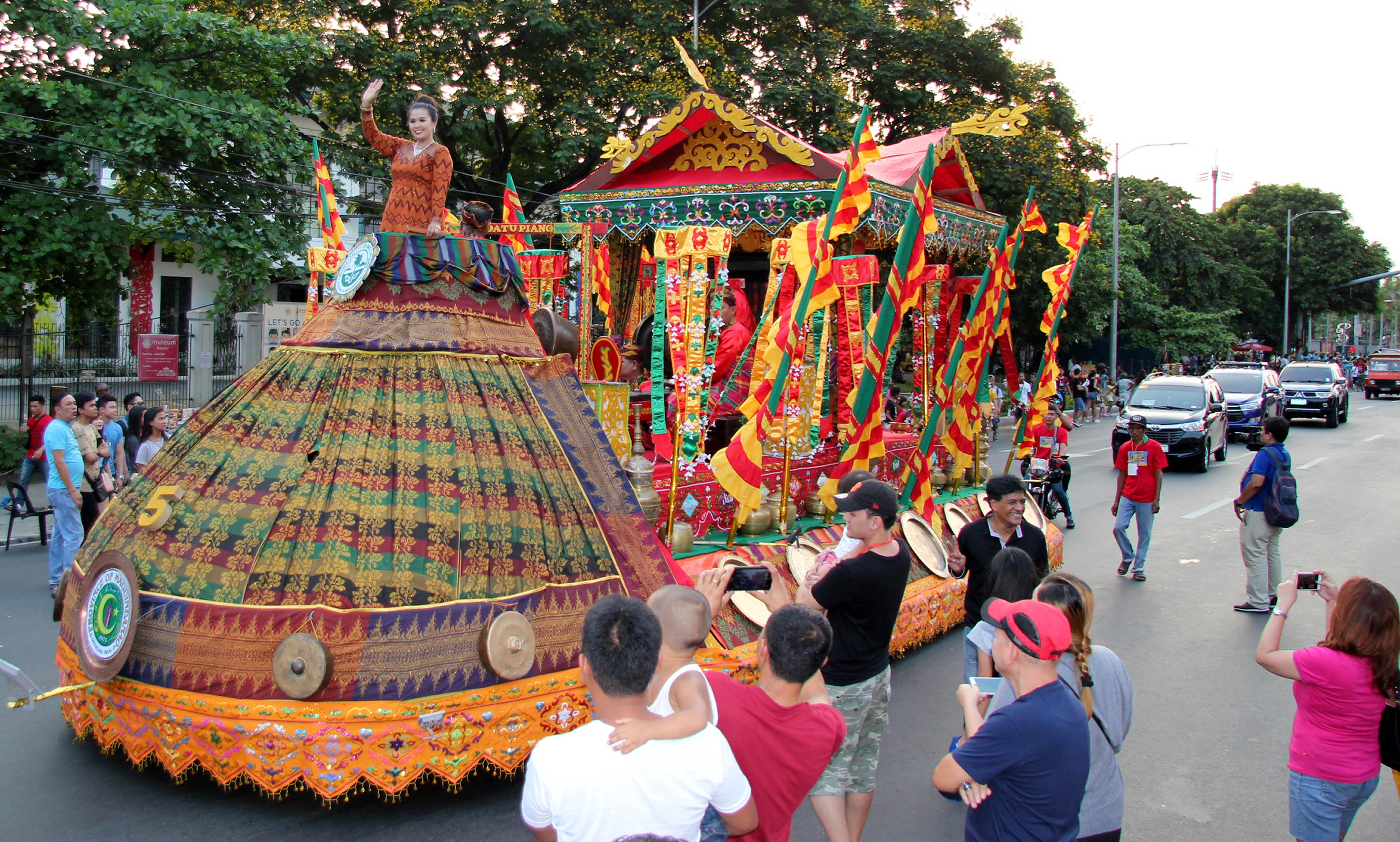 The Float Parade Photos Philippine News Agency